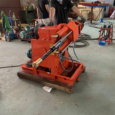 山东潍坊 液压小型液压注浆加固钻机一体机 履带液压式双液坑道钻机阳江