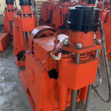 甘肃酒泉 小型履带注浆加固钻机 垂直向下打孔双液坑道钻机乐山