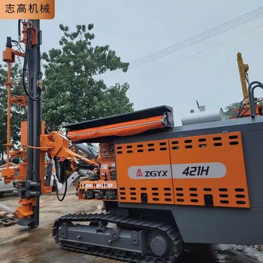 煤矿用履带式全液压钻机 定制潜孔钻机