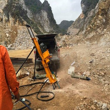 湖北十堰 小型气动钻孔机 气电联动潜孔钻机锚杆钻机 甘南