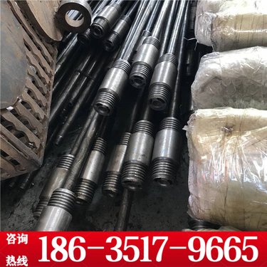 内蒙古呼伦贝尔 自行走堵漏加固注浆钻机 工程地基坑道打孔设备